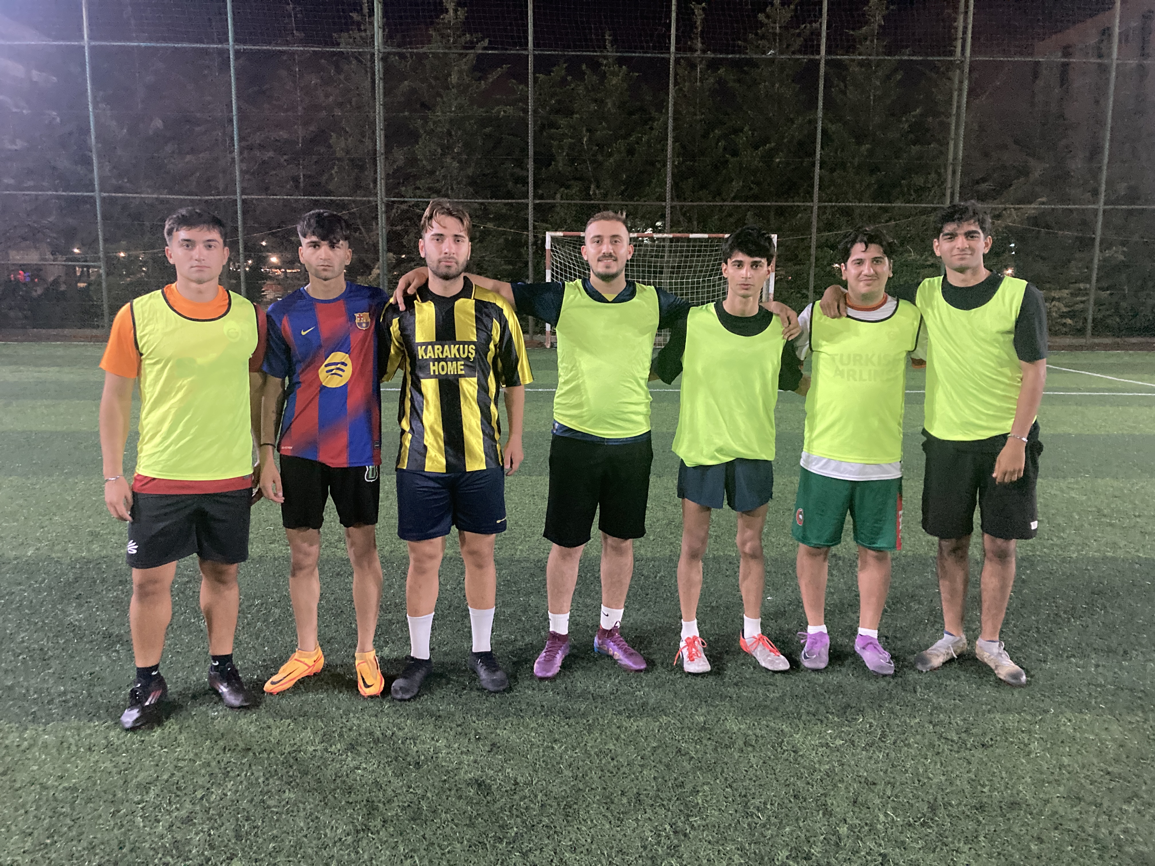 KAMYONET -KOTAK SPOR
