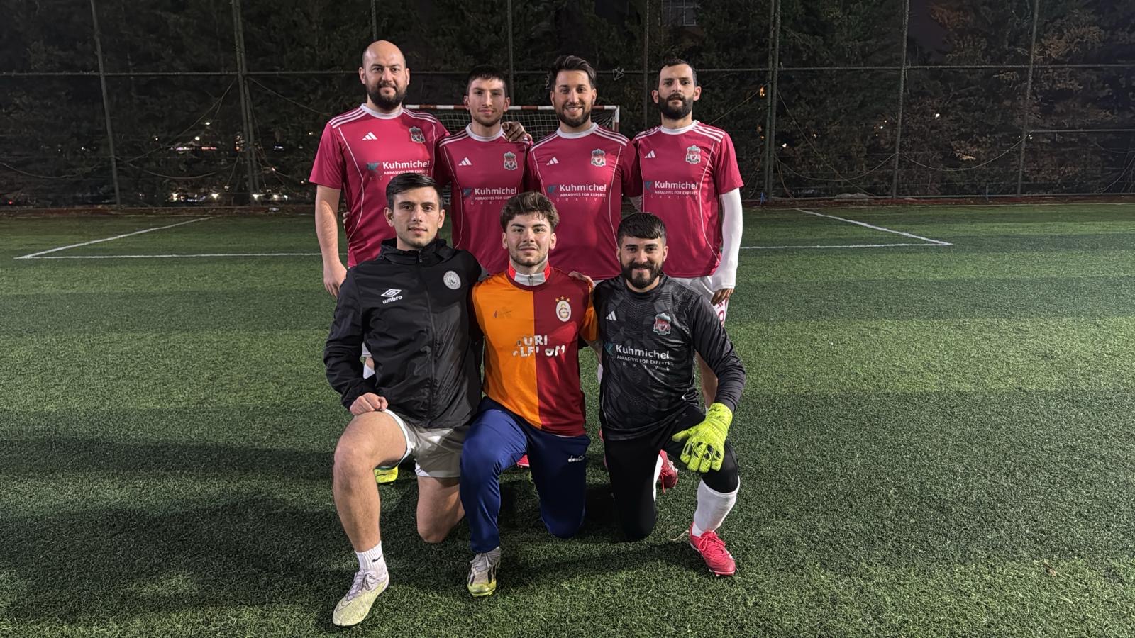 WOLVES C�TY - ZARAPOOL FC